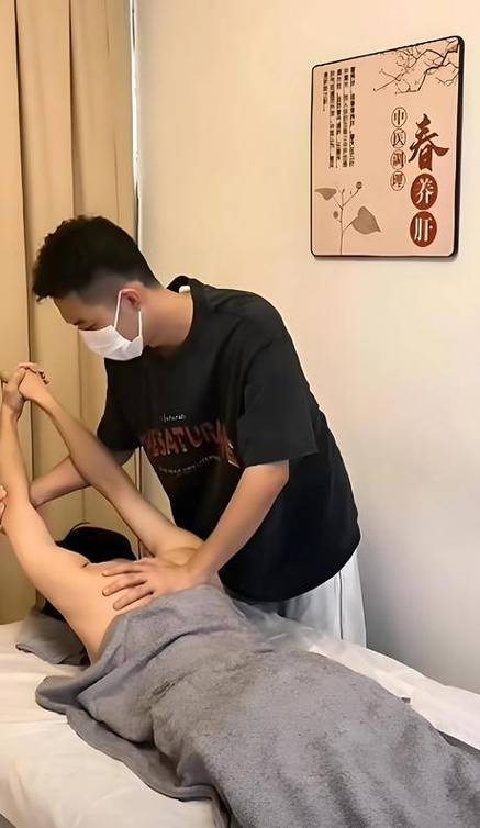 女女18女女18视毛毛的相关介绍