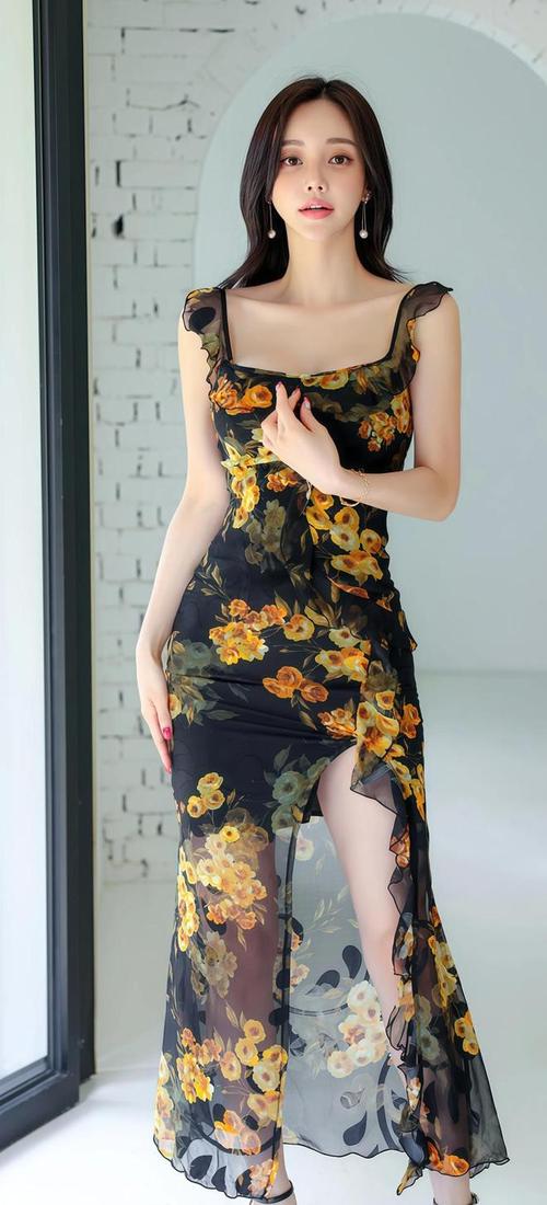 18少女破处的相关介绍