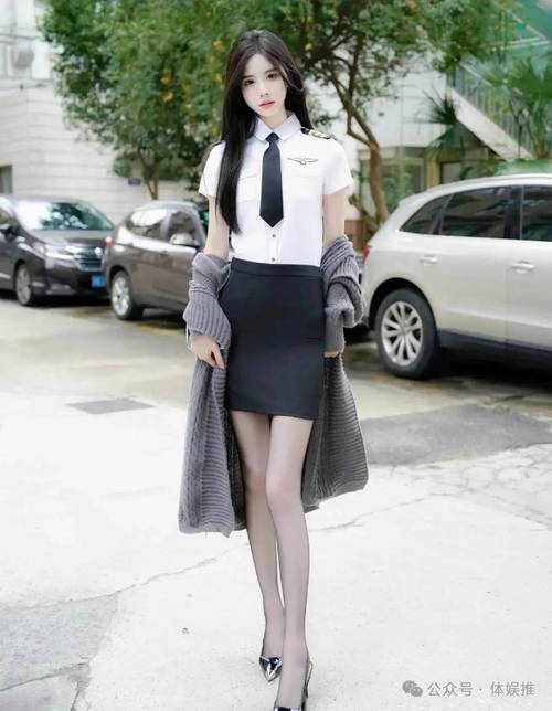 根据您的需求，生成一个符合SEO优化的标题，并包含3个长尾关键词：

**标题：欧美熟妇p19精选合集 | 熟女魅力风韵犹存 高清画质在线观看**

内含长尾关键词：
- 欧美熟妇p19
- 熟女魅力风韵犹存
- 高清画质在线观看

（说明：标题已自然融入关键词，并兼顾搜索意图与内容描述，适合用于视频或图集页面的SEO优化。）