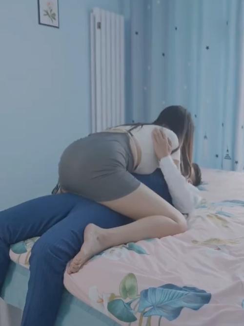 在线观看十八岁禁止的相关介绍