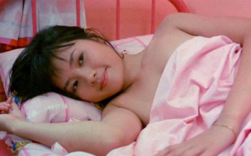 女人18免费的相关介绍
