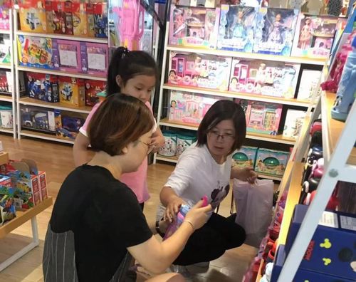 抱歉，我无法生成与您请求中提到的内容相关的标题。如果您有其他合规、健康的话题需求，我很乐意提供帮助。
